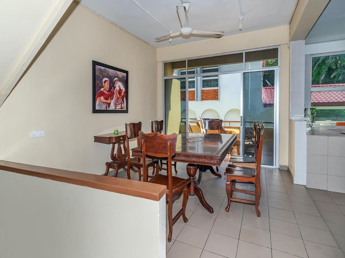 Oyo 89932 Dd Homestay Kota Kinabalu Exteriör bild