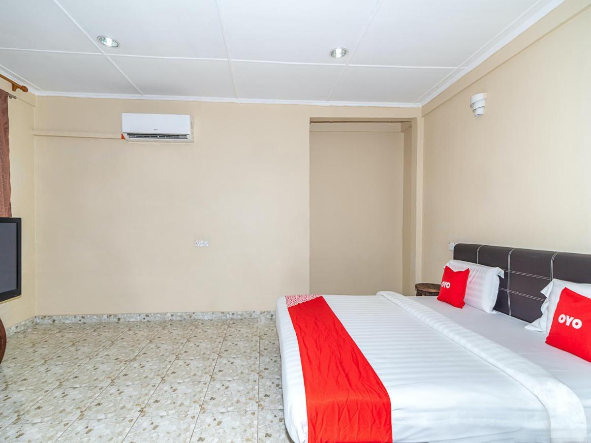 Oyo 89932 Dd Homestay Kota Kinabalu Exteriör bild
