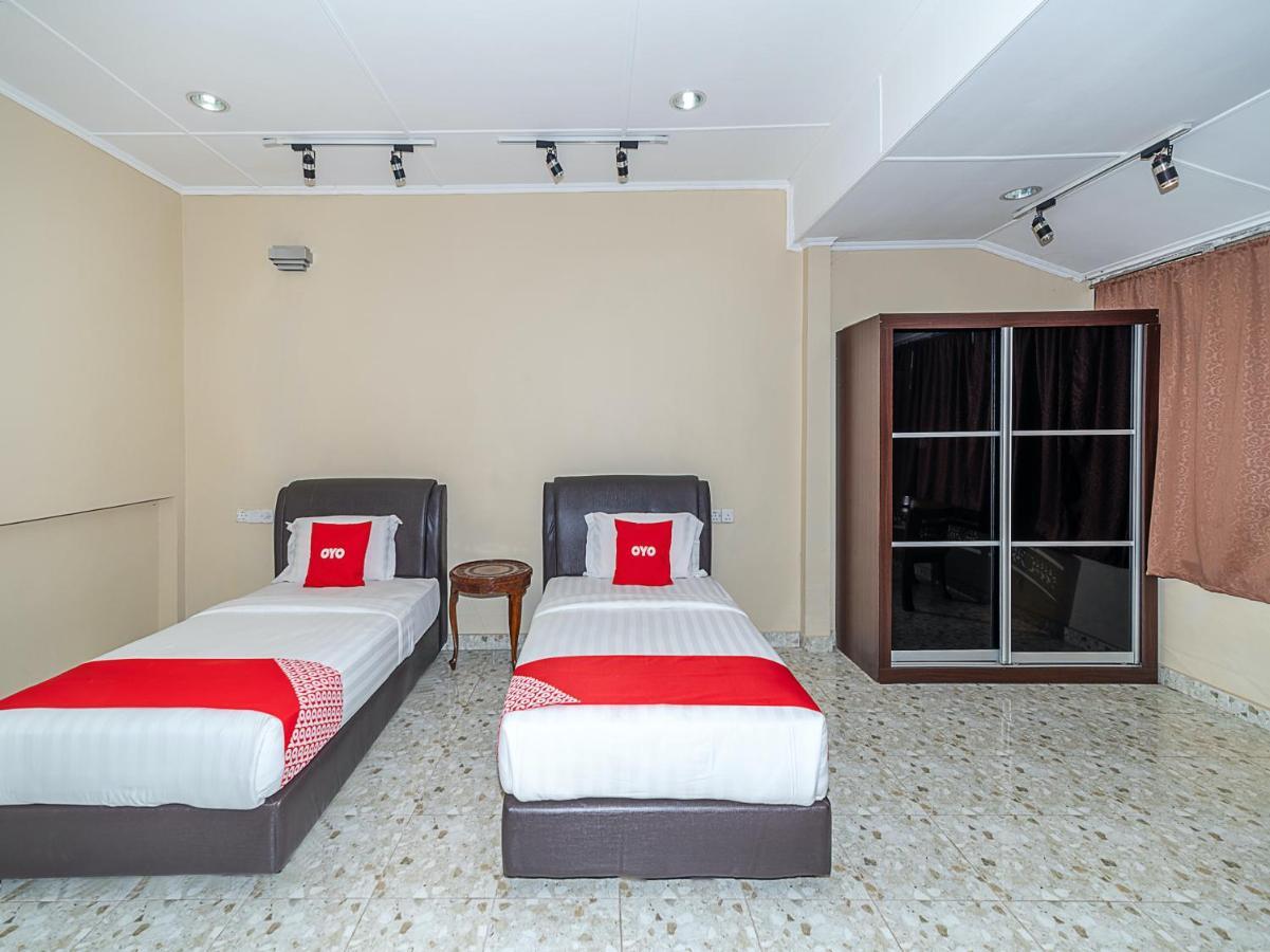 Oyo 89932 Dd Homestay Kota Kinabalu Exteriör bild