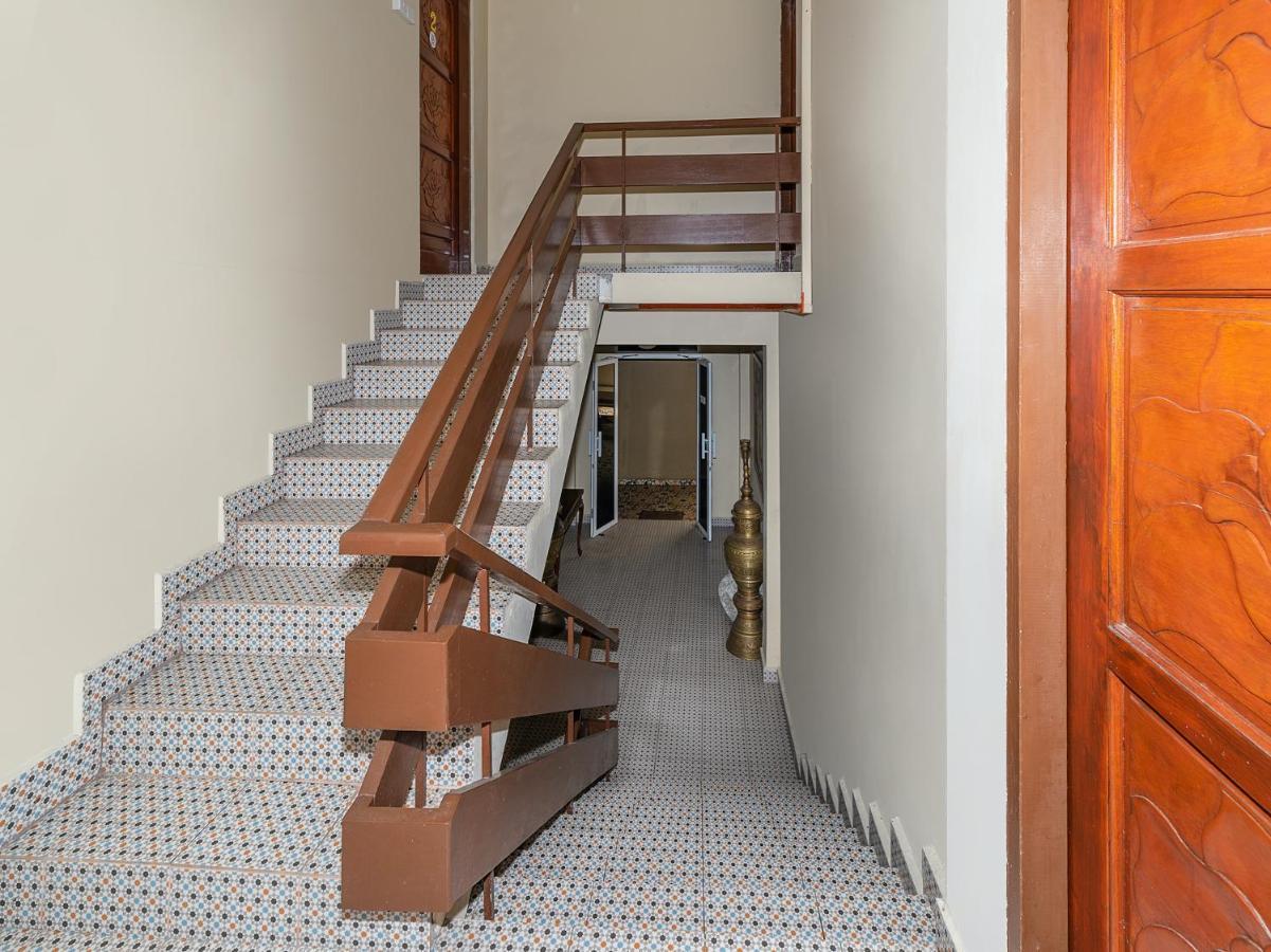 Oyo 89932 Dd Homestay Kota Kinabalu Exteriör bild